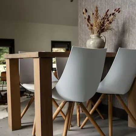 Sfeervolle Woning In Boerderijstijl Vakantiehuis *