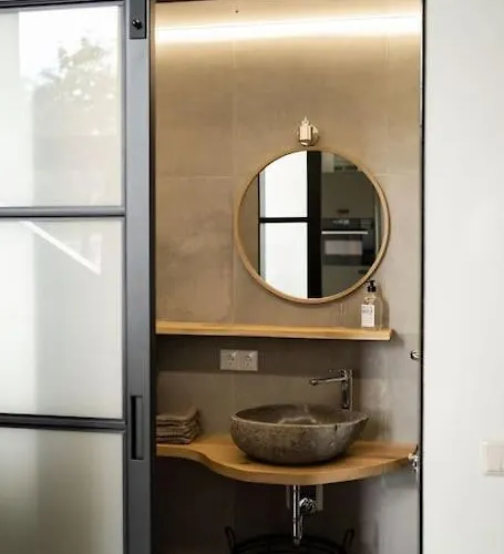 Sfeervolle Woning In Boerderijstijl * זלהם